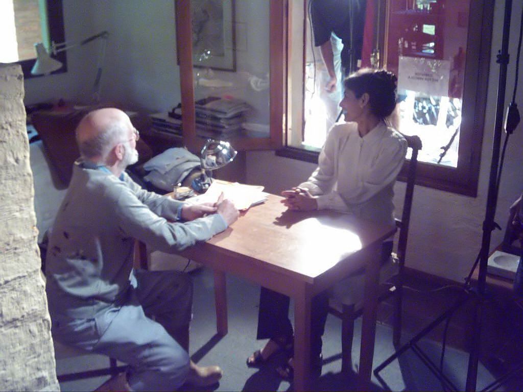 Hugo y Yanina (extra) en el ensayo de una nueva escena. 9/12/2007 (3:57 PM)
